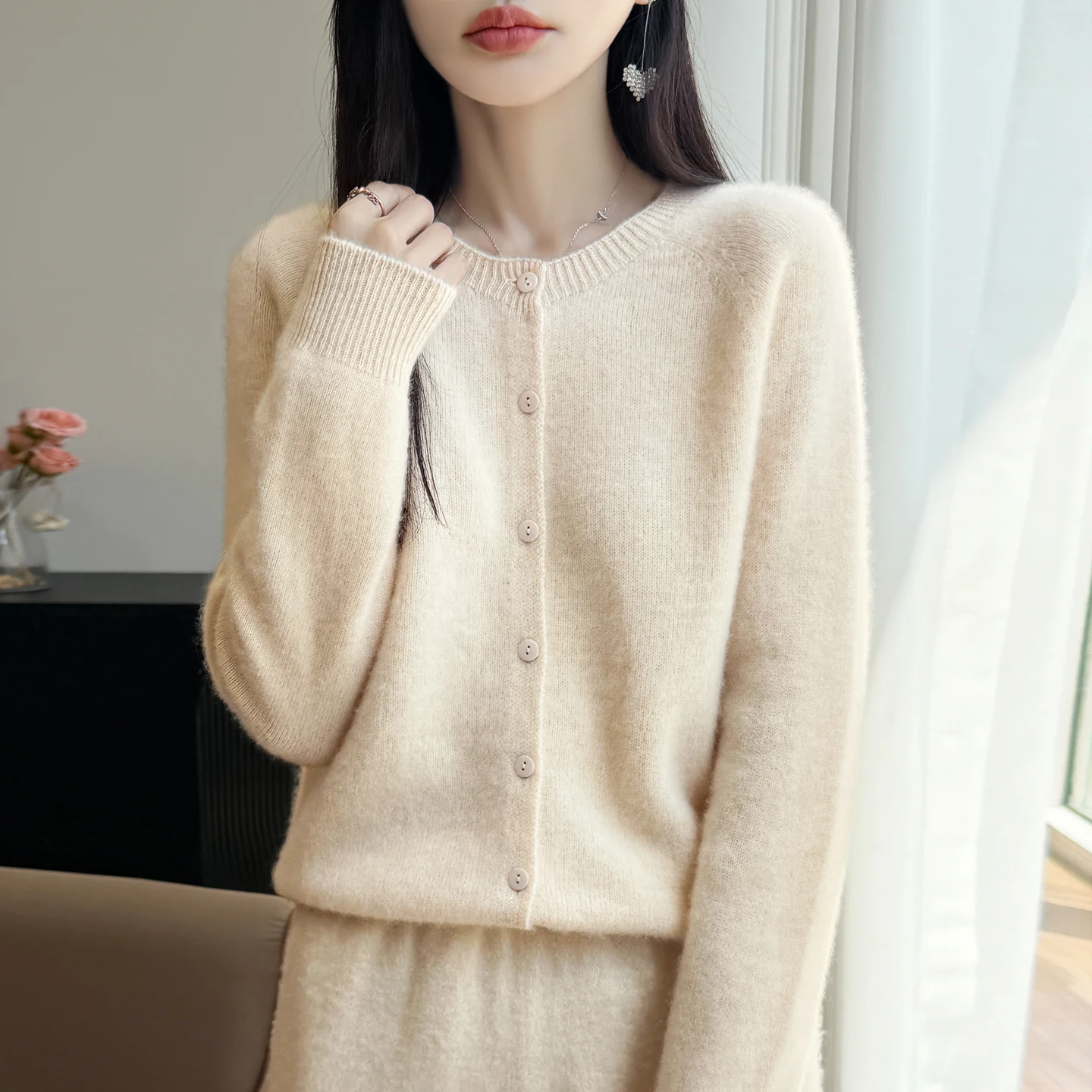 Cardigan en laine pure à 100 %, idéal pour l’automne et l’hiver, pour femmes, avec un col rond, un pull épais en tricot et un manteau en laine ample et sans coutures.