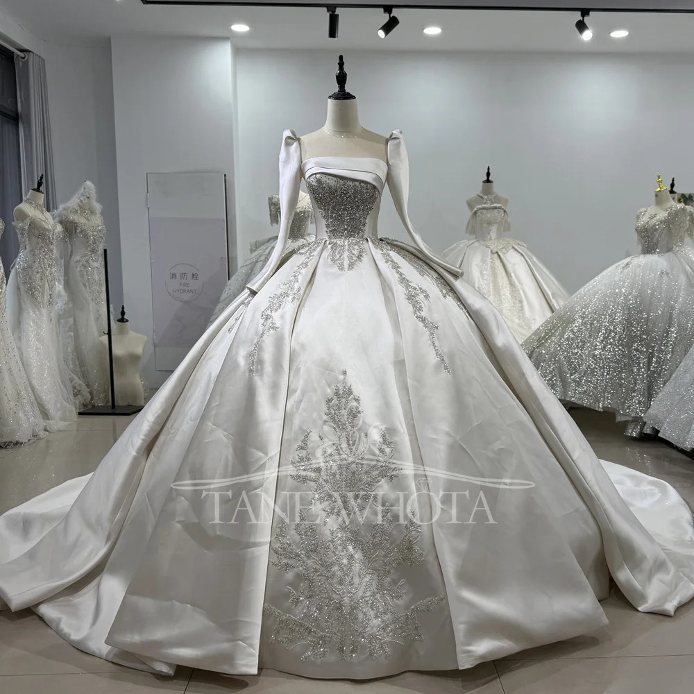 فستان زفاف من Vestido De Casamento Civil برقبة دائرية وأكمام طويلة وأربطة من الخلف ومطرز بالكريستال مخصص فاخر