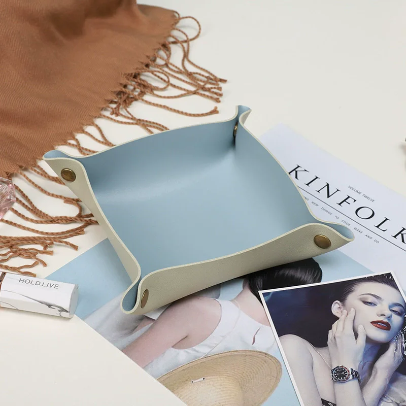 

Storage Tray Leather Key Storage Box Desktop Clutter Sorting Jewelry storage Tray Home Foyer Storage Double-sided Splicing Color