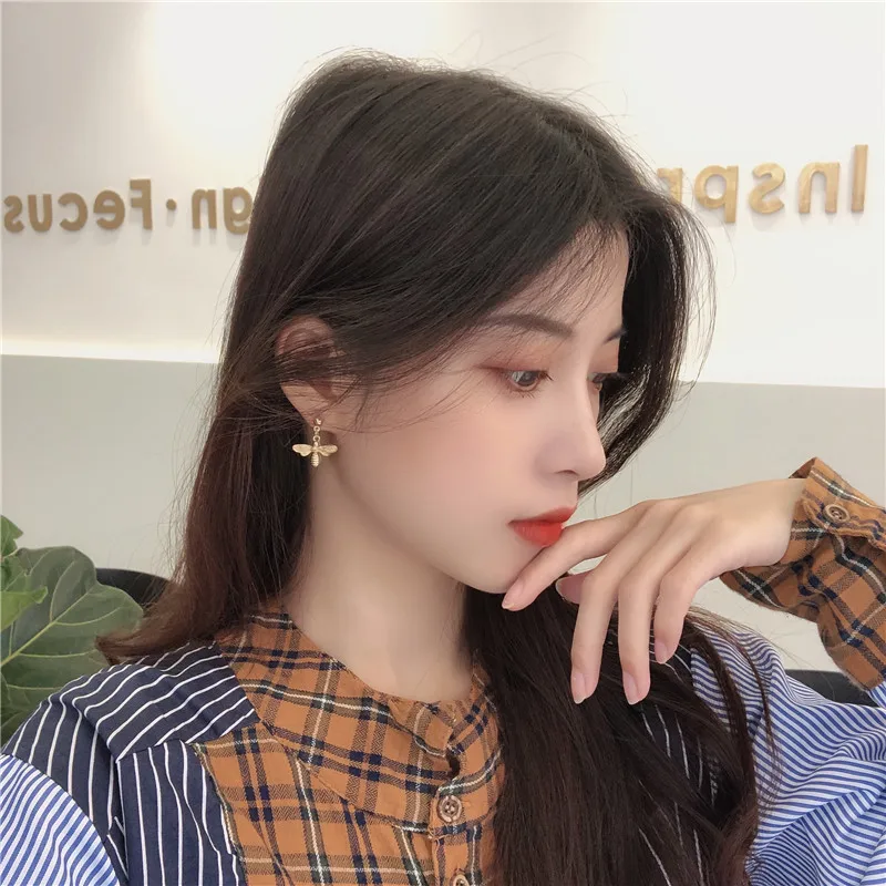 KSRA Trendy Small Bee Earring Dangle Ladies Insect Wedding Girls Gold Color Korean Earrings Women Jewelry New Oorbellen