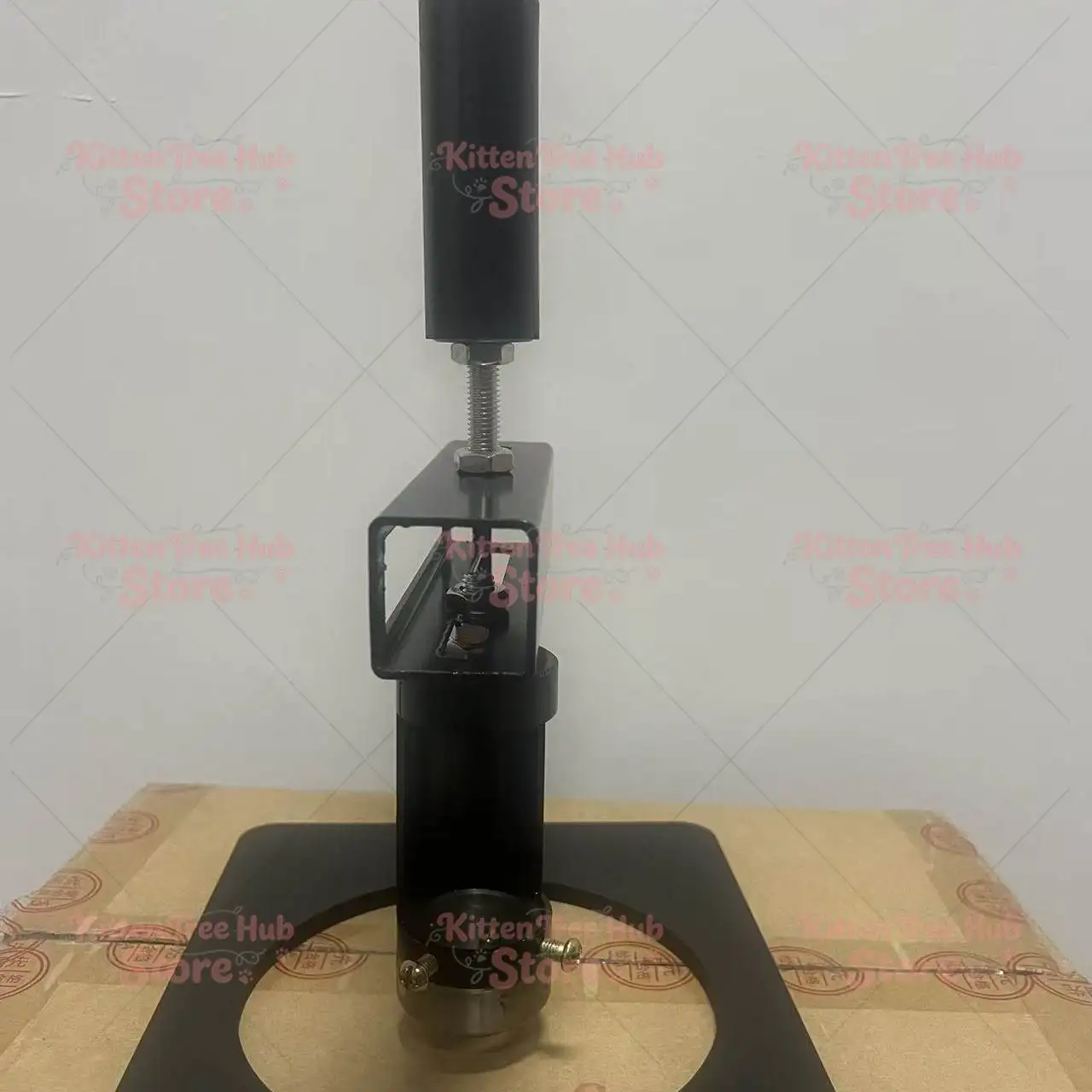 The plasma cutting assistant is easy to carry and is a plasma cutting tool