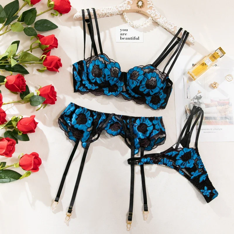 

Bikini Embroidered Underwear Thin Hollow Temptation Sexy Three-piece Set