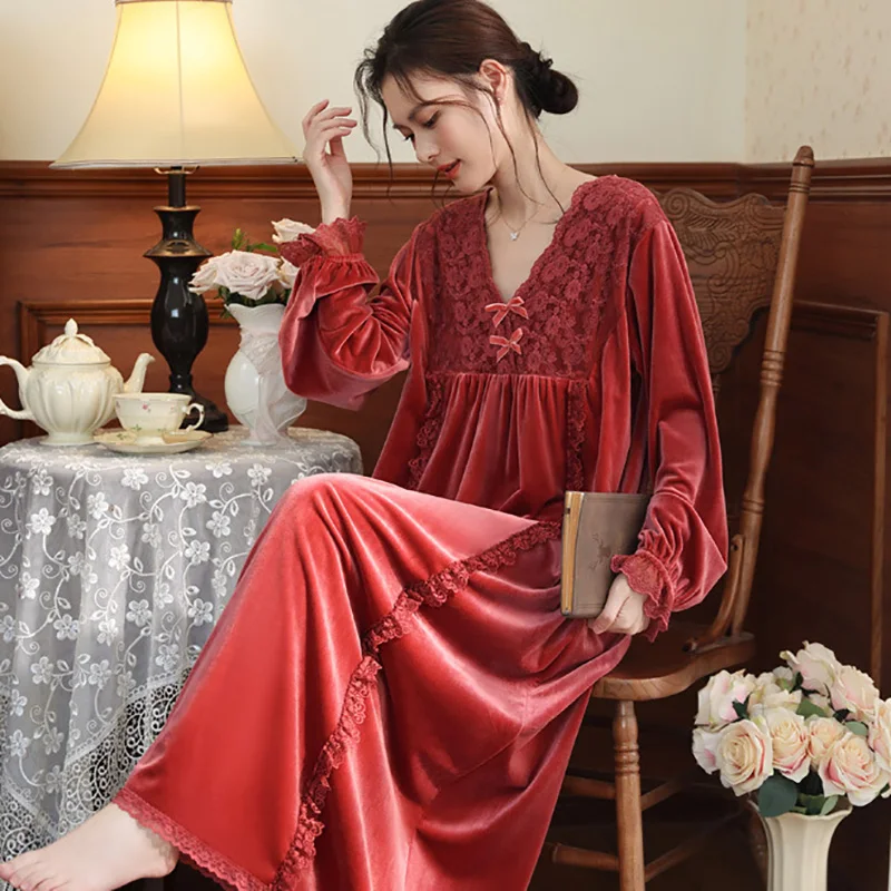 

Свадебная ночная сорочка с длинными рукавами, женская пижама из золотого бархата, французский бархат, теплая кружевная домашняя одежда в стиле принцессы для осени и зимы