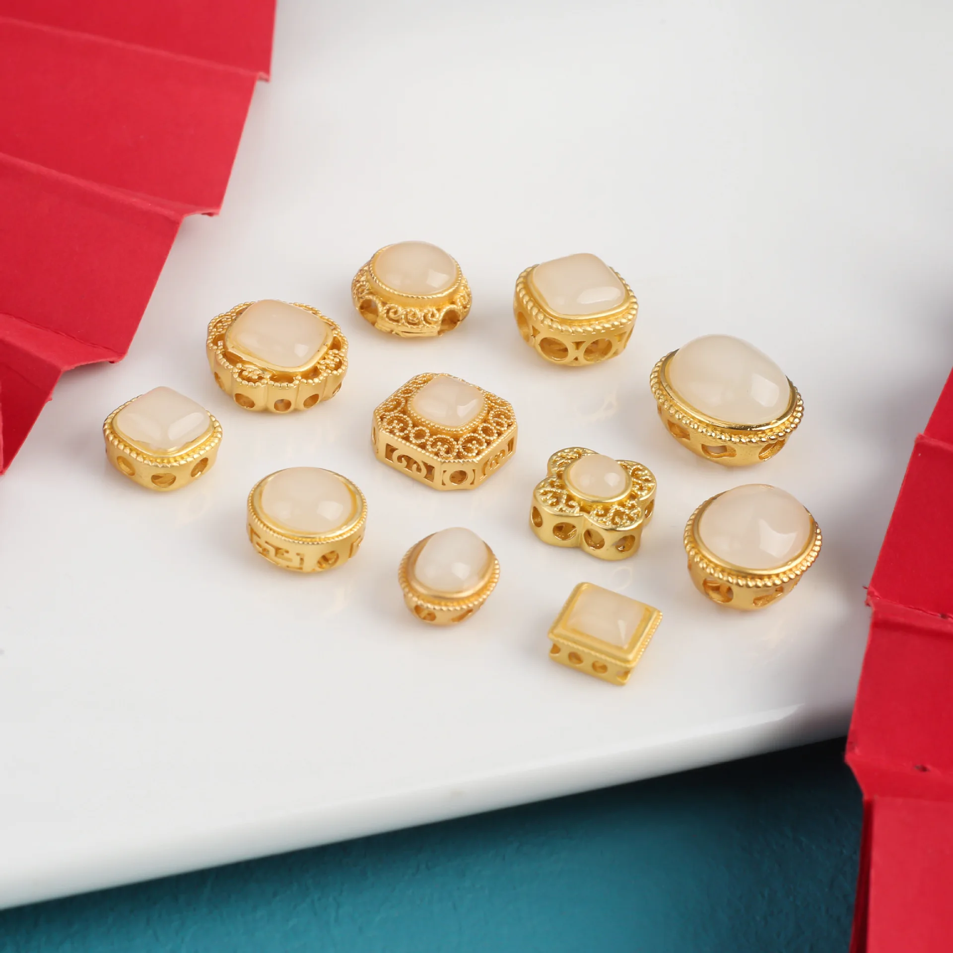 7pcs Copper Plated Inlaid White Jade Stone Vintage Jewelry Making Spacer Beads Handmade DIY Bracelet Necklace Making Accessories