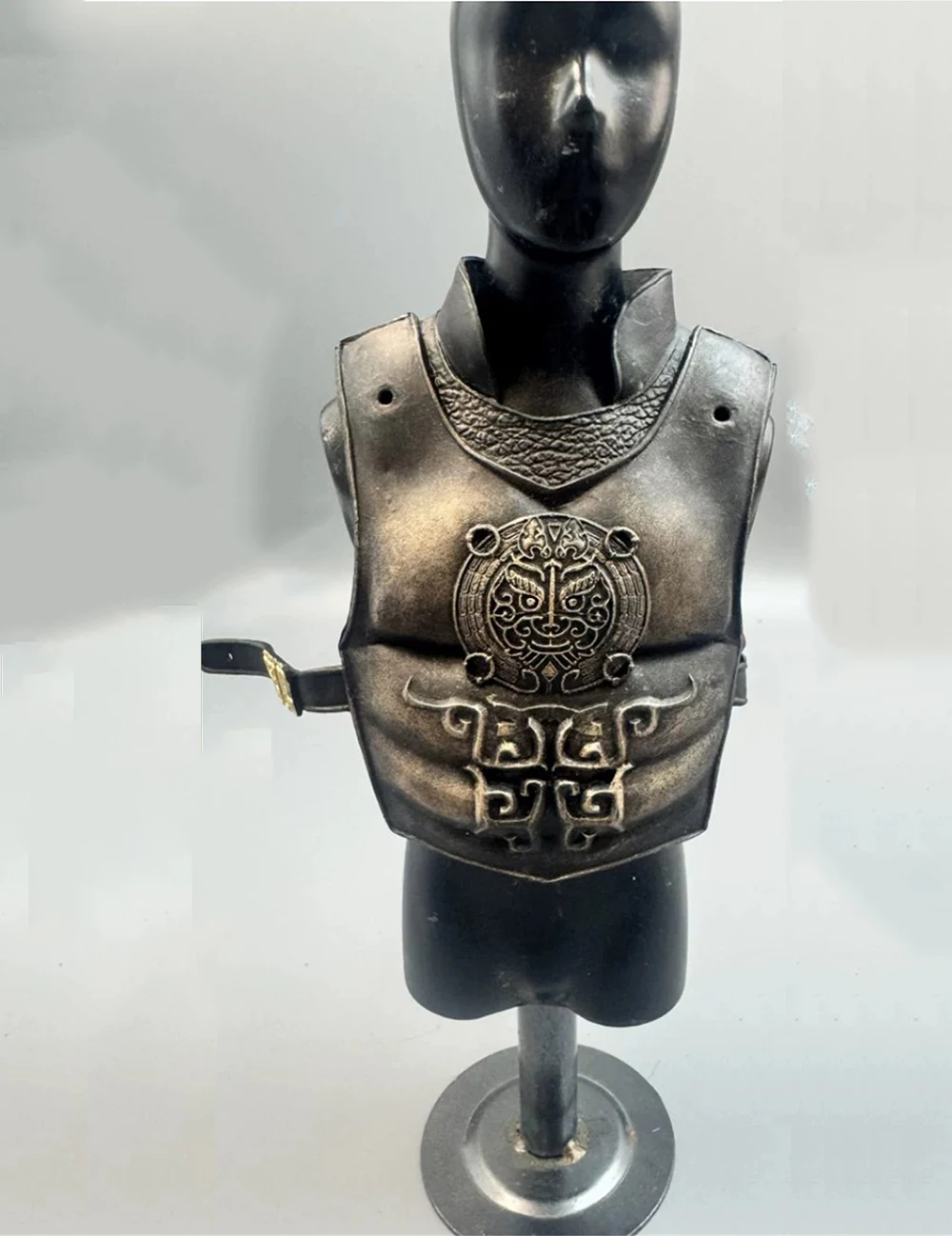 

1/6 HHMODEL&HAOYUTOY Vintage Soldier Doll Chest Vest Armor Skirt Armor Hand Types Toys Model For 12" COO DAM Body For Collect