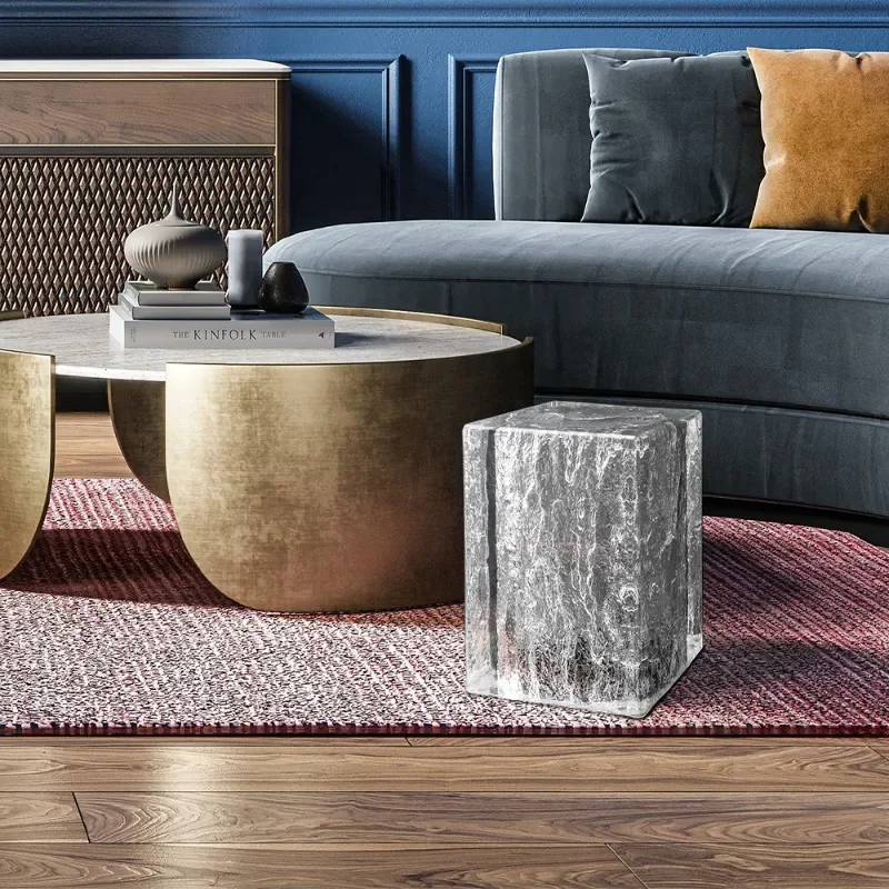 Acrylic home decoration high-end luxury ice sculpture side table stool, suitable for living room or wedding decoration