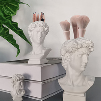 Resin David Statues Desk Organizer Creative Sculptures Pen Holder Make-up Brush Storage Box Nordic Style Vases Room Decor Gifts