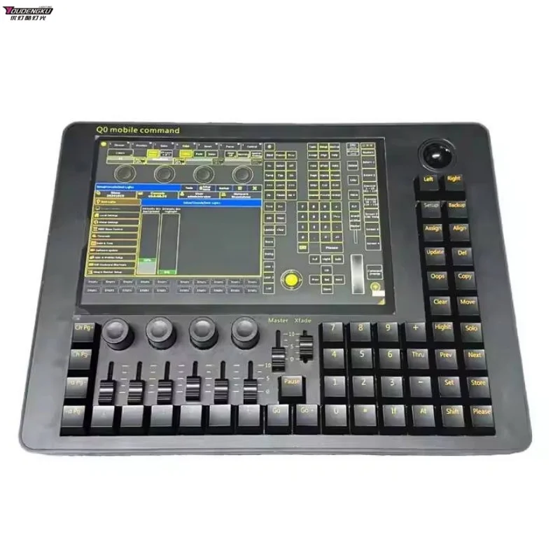

1 piece Q0 Mobile Command Wing DMX 512 Console LED Stage Lights MA2 with Touch Screen