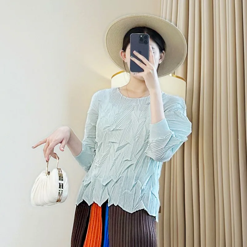 

Miyake Pleated Women's Casual Tops Round Neck Seven-quarter Sleeve Fall New T-shirt Simple Loose with Stretchy Commuter Clothing