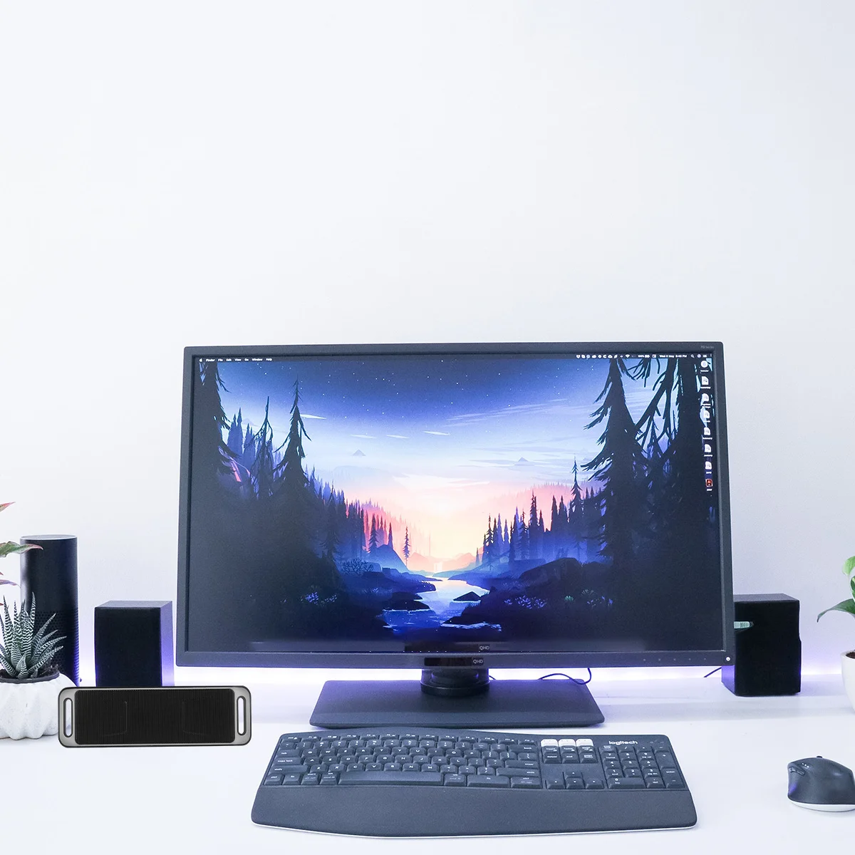 

1Pcs Speaker Outdoor Waterproof Wireless Mini Speaker with Strong Bass Stereo Sound for Camping Travel Home Use Silver