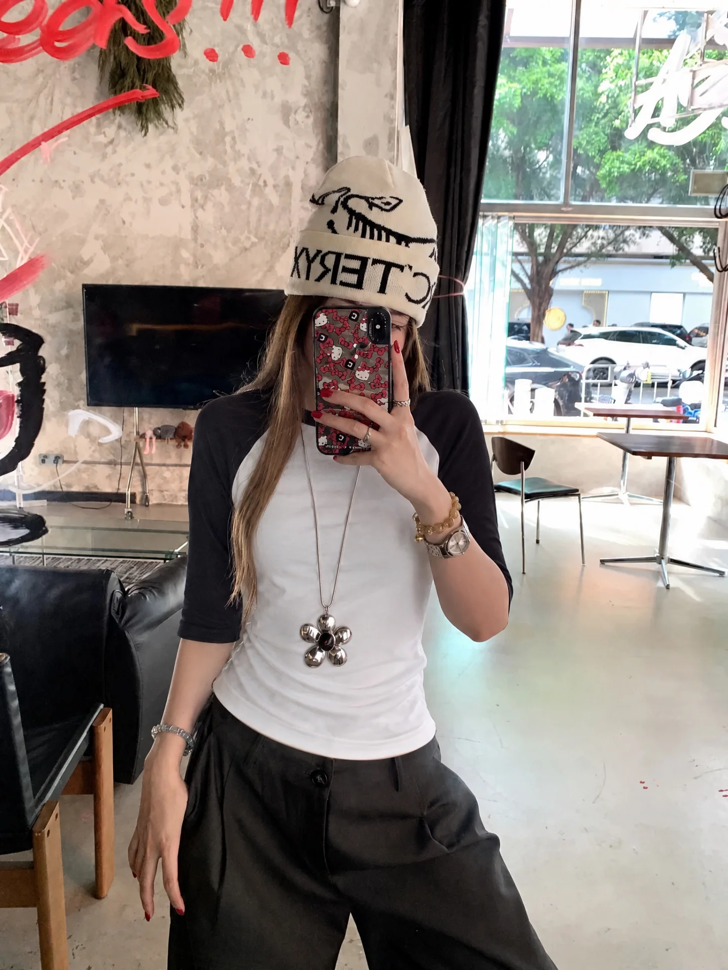 White Slim Fit Short Sleeve T-Shirt Women's Design Sensation Printed Shoulder Five Sleeve Tops Korean Style Summer Cotton Blend