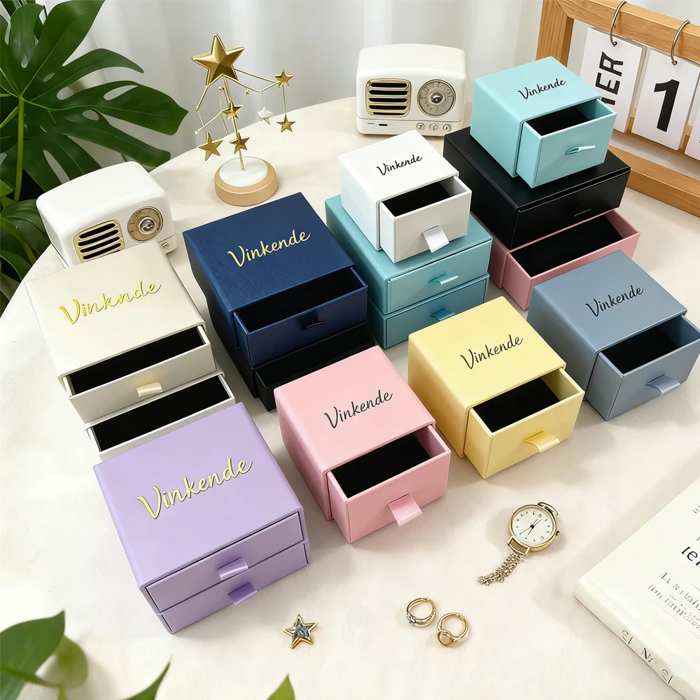 

Wholesale 100 Custom Logo Beige White Paper Drawer Jewelry Boxes Necklace Pendant Earring Rings Box Wedding Gift Organizer Case