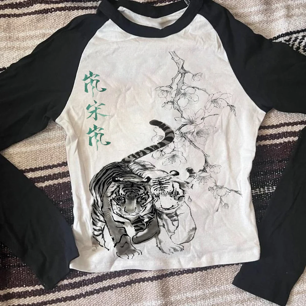 Aesthetic Cute Cat Women Tees Grunge Punk Printing Tops Y2k Clothes Aesthetic Slim Baby Tees Emo girl Kitty Print Tees Top
