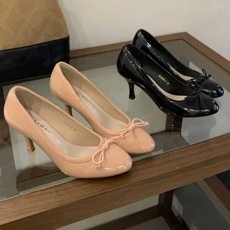 

Модельерские туфли-лодочки, женские офисные женские туфли с круглым носком и бантом, элегантные женские туфли на высоком каблуке из лакированной кожи, Tacones Mujer