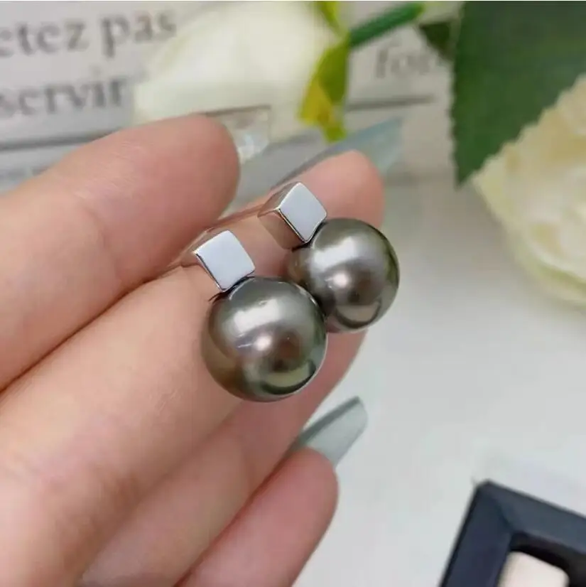 

stunning pair of 9-10mm 8-9mm tahitian round black green pearl stud earring 925s