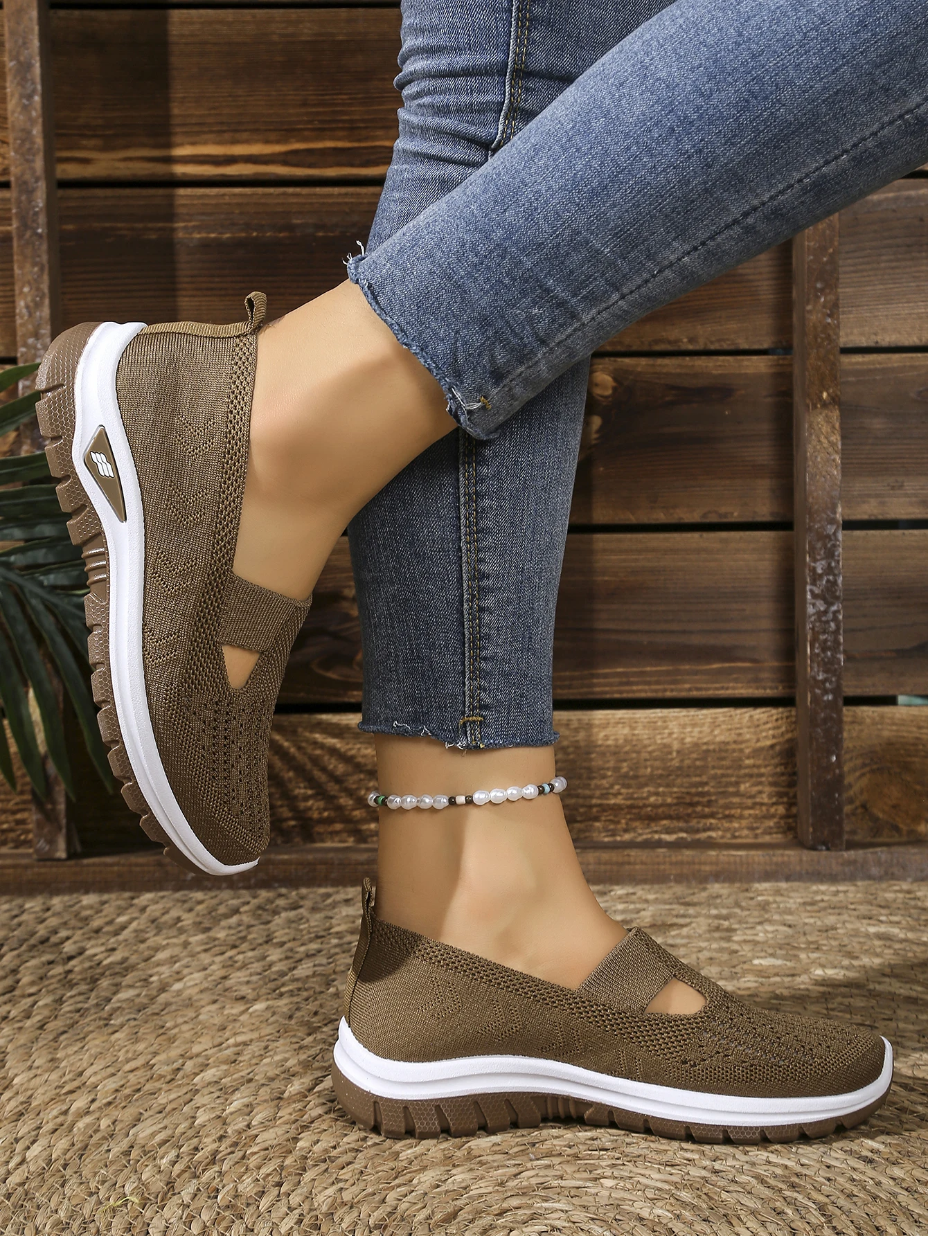 Atmungsaktive Mesh-Flachmules für Damen, leichte Slip-On-Wanderschuhe, bequem, vielseitig, für den täglichen Gebrauch, für Reisen im Freien, lässige Mutter-Schuhe – Detail 36