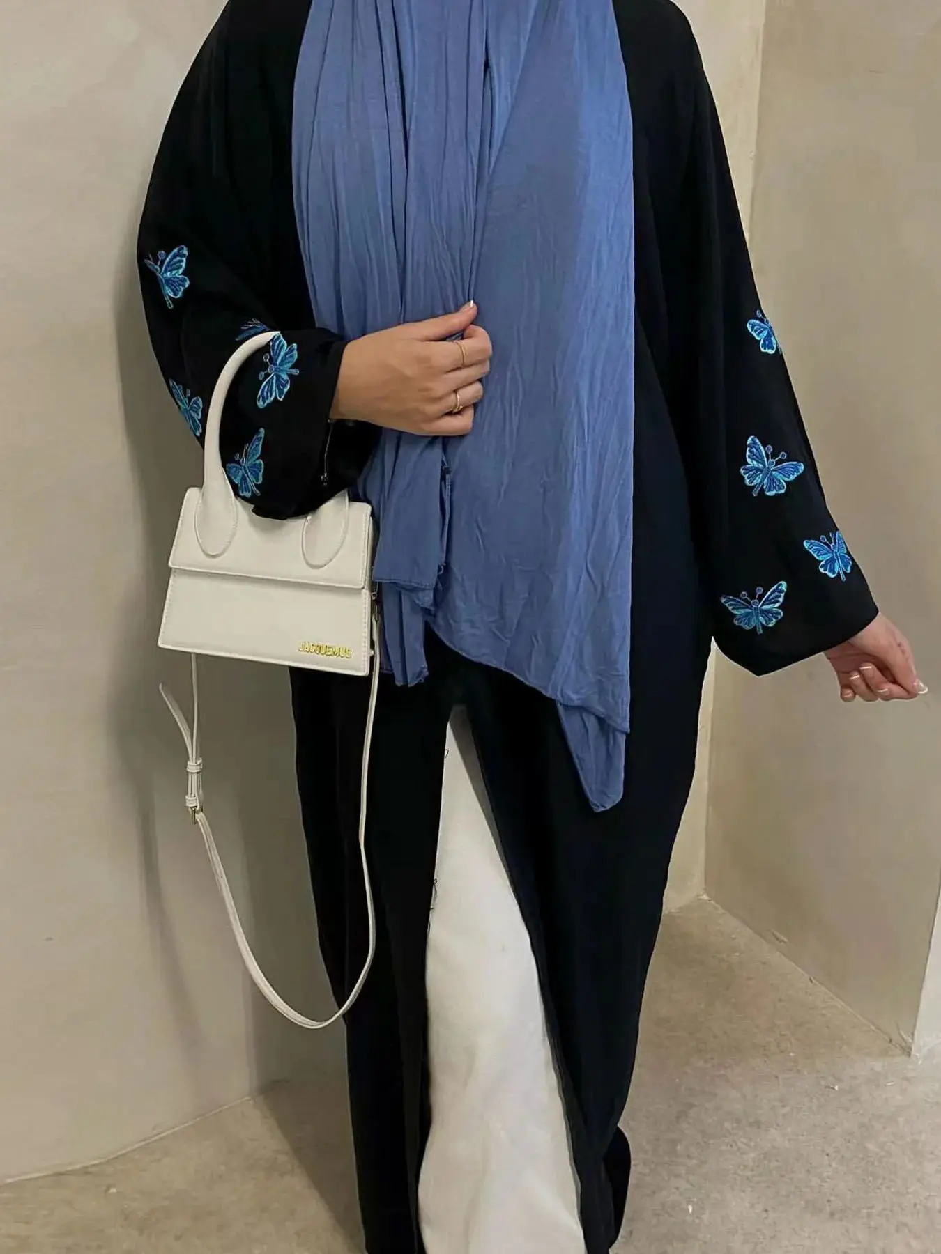 Fashion Butterfly Embroidery Kimono Oversized Muslim Robe Abaya Female Full Length Muslim Outerwear Worship Service Abaya wy1952