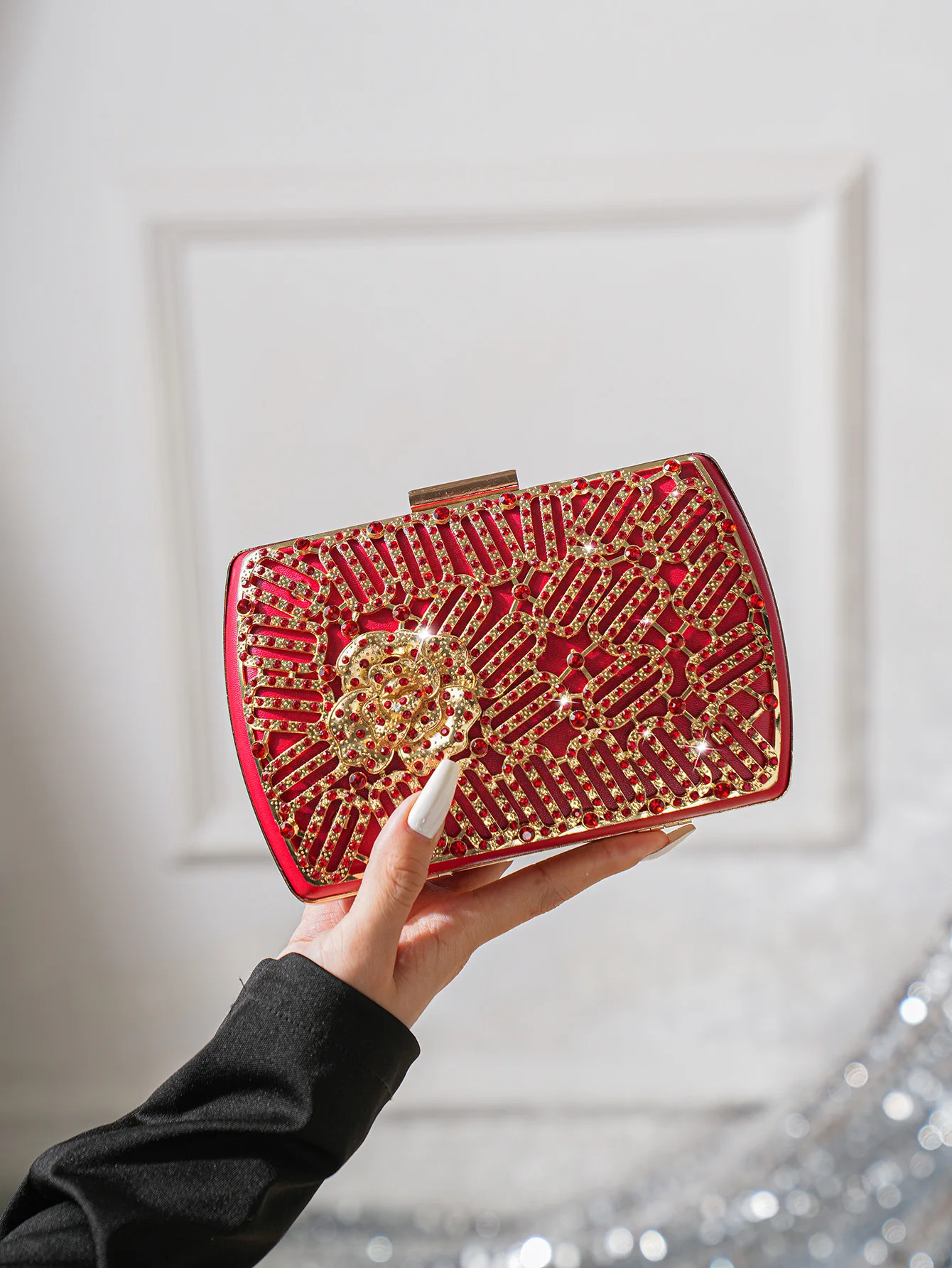 

Elegant Rhinestone Evening Bag -Perfect for Party, Prom, Wedding Women's Box Clutch Purse