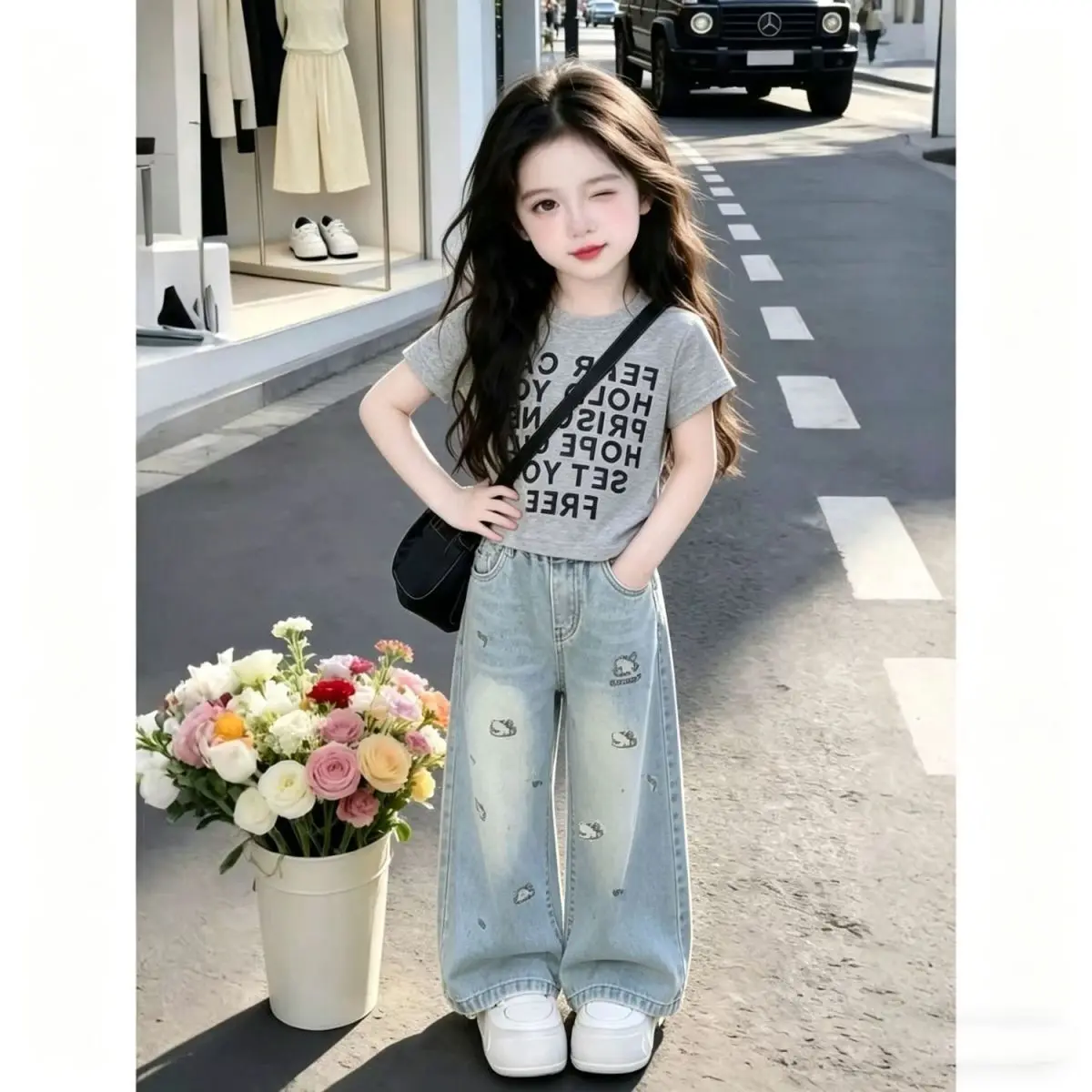 

Girls Set Summer New Style Children's Stylish Short Sleeved Printed T-shirt Jeans Two-piece Set Fashionable Outfit