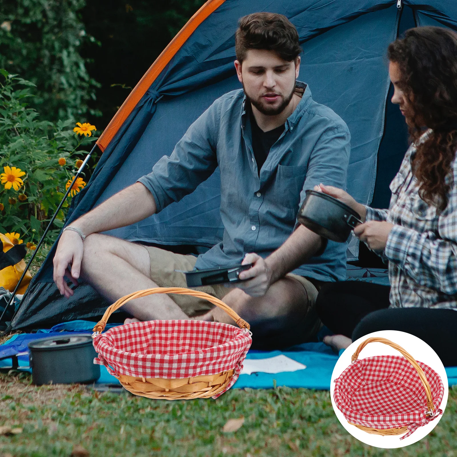 

Round Handwoven Wicker Basket with Handle Natural Willow Storage Basket for Produce Eggs Bread Picnic Outdoor Use Decorative