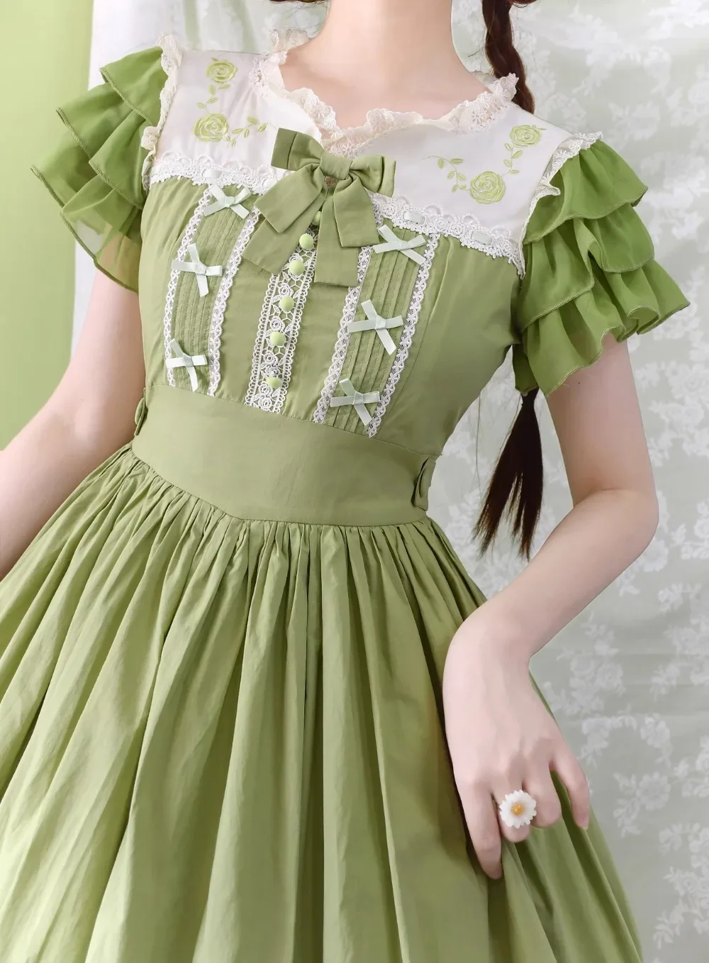 Vestido Sweet Lolita Vestido midi informal bordado de algodón con lunares y manga corta en capas de Strawberry Witch 2025 Spring bb