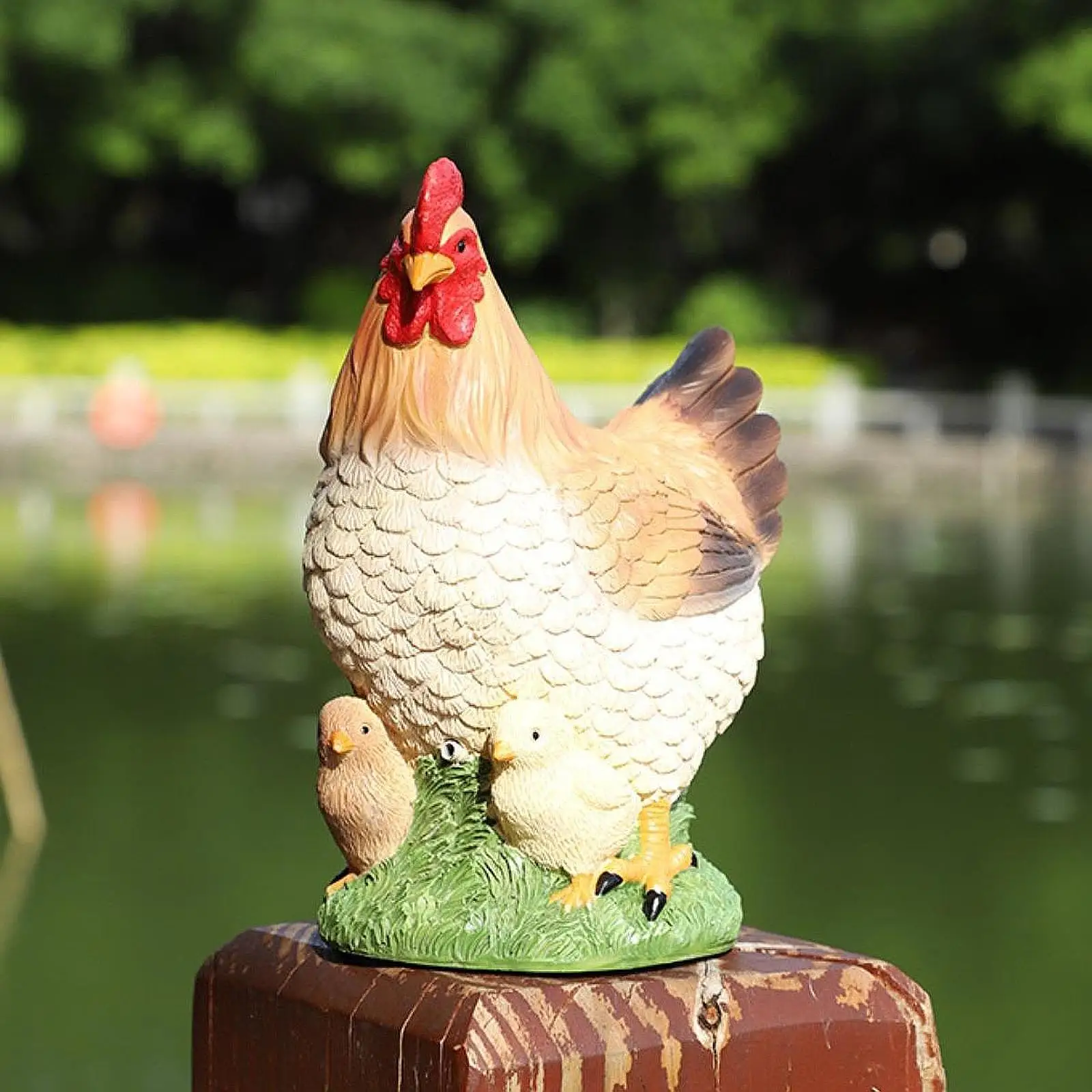 

Chicken Garden Statue Art Crafts Creative Realistic Decorative Figurine Yard Art Decor for Landscape Farm Backyard Outdoor Yard