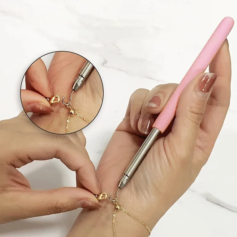 

Help Wear Bracelet Tool Partner Jewelry Helper Fastening Aid Quickly Unfasten Hooking Equipment Pliers Clasps Ties Zipper Craft