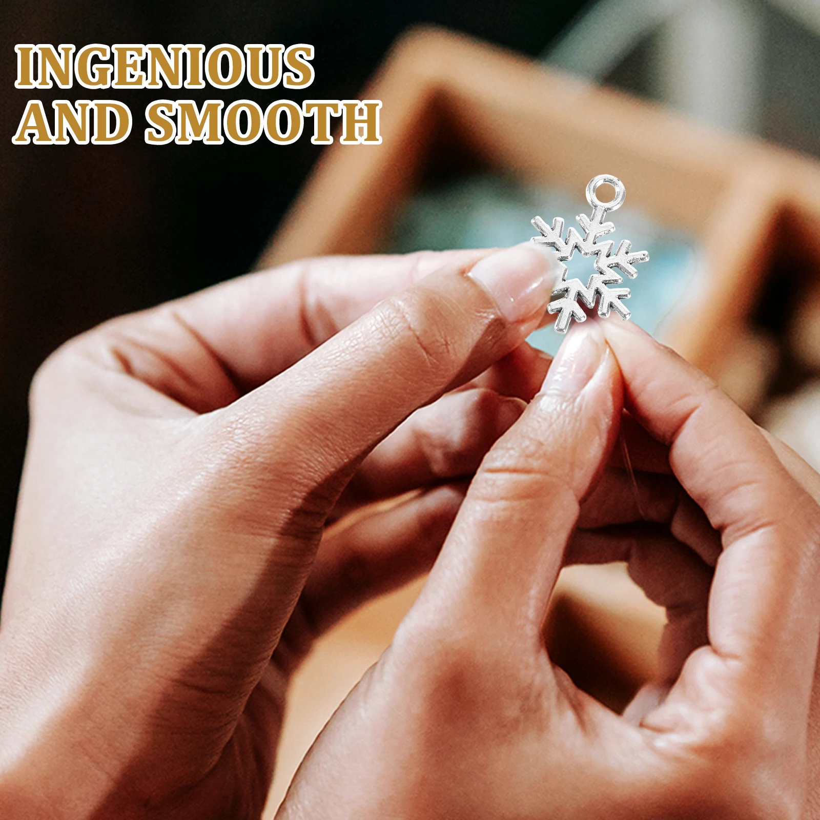 

100 Pcs Snowflake Pendant Ornaments Small Charms Jewelry for Crafting Alloy Keychain Pendants Making Bracelet Miss