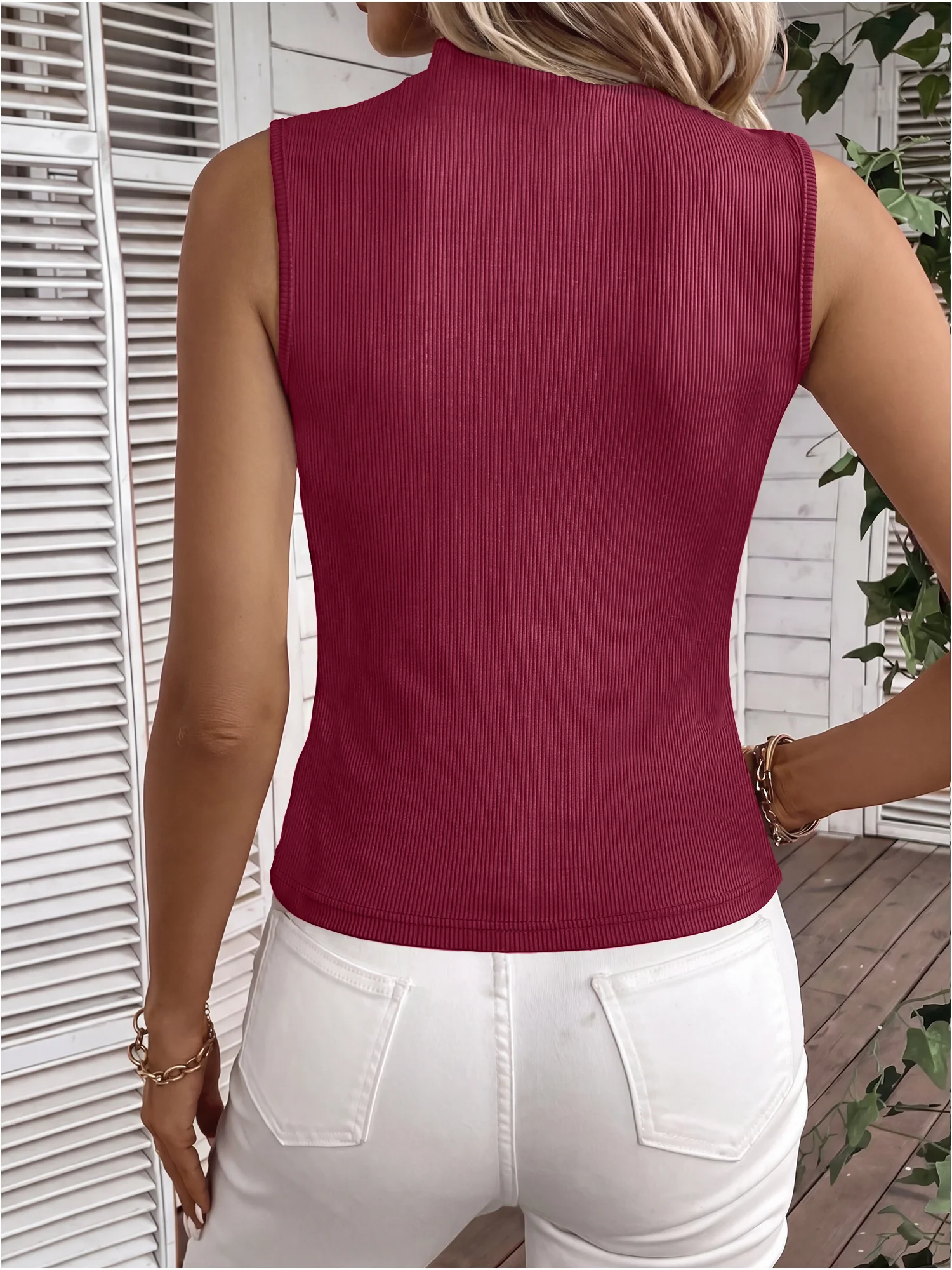 Tailored Fitted Mock Neck Vest, Versatile Ribbed Sleeveless Shirt for Professional Outfit