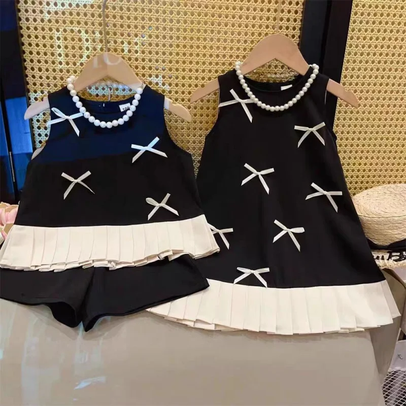 

2025Girls' Bowknot Sleeveless Vest Top+Two-Piece Shorts Set Casual Summer Outfit