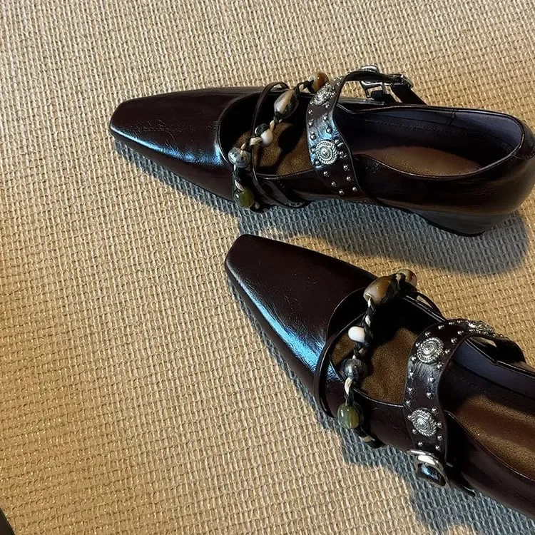 

Lamb Leather Bohemian Style Women's Shoes Retro Single Strap High Insole Design Mary Jane Flats Fashionable Retro Flat Heels
