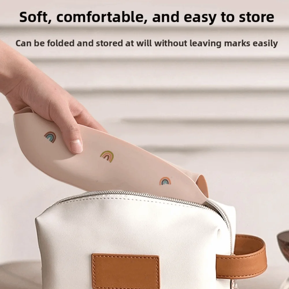 

New Silicone Eating Bib Adjustable Strape Lightweight Newborn Feeding Cloth Waterproof Infant Bibs Daily Use