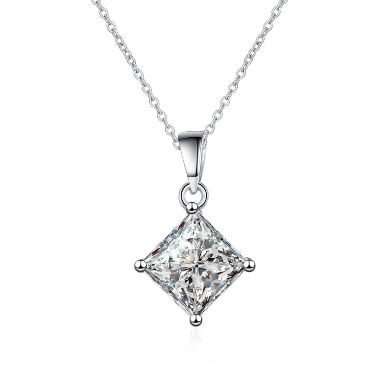 Fényűzés Zárfedő PT950 popluar 1/2CT certified moissanite Nyakdísz Nők szögletes Gyémánt Medál esküvői ékszer Végignéz gatherings