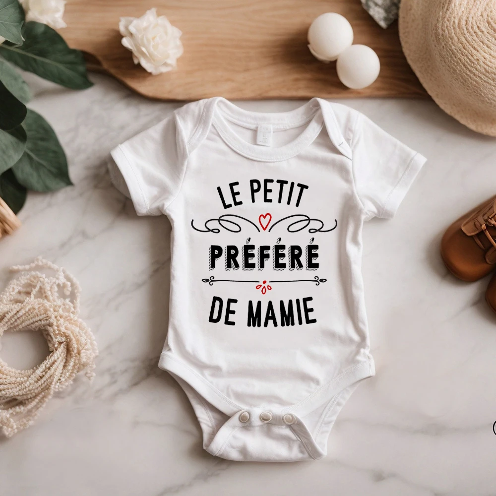 Le Petit Prefere De Mamie-Barboteuse pour Bébé à Manches Courtes, Vêtement d'Été Décontracté pour Fille et Garçon