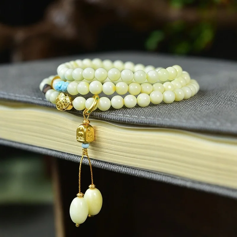 Natural amber white flower wax 6M three-strand necklace a versatile design that can be worn as both a bracelet and