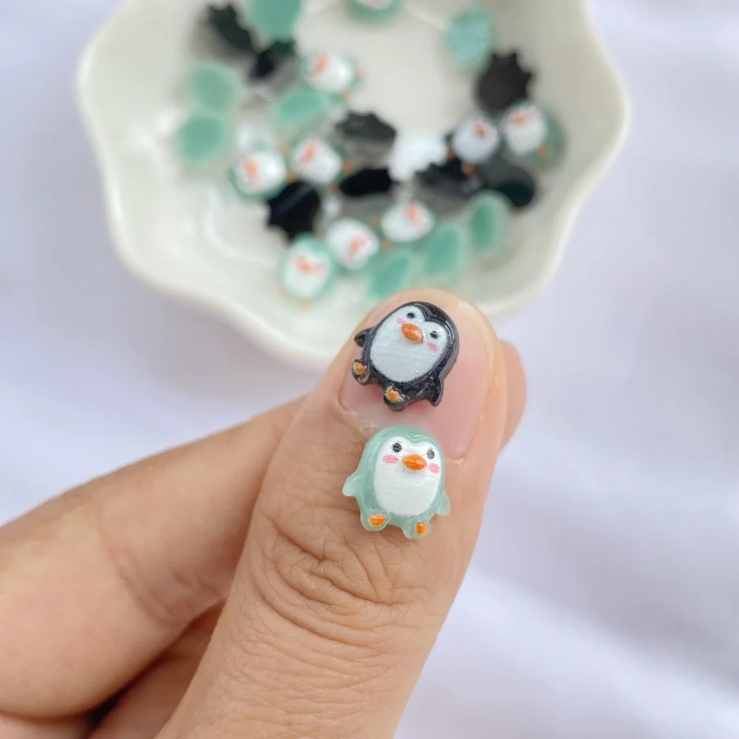 50Pcs New Cute Resin Mini Penguin Kawaii Girl Heart Decorative Accessories Super High Face Value Nail Decoration