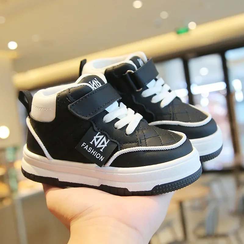 

Children Sport Shoes Leather Skateboard Shoes for Girls Boys Sneakers Light Running Outdoor High Top Walking Trainers Kids Shoes