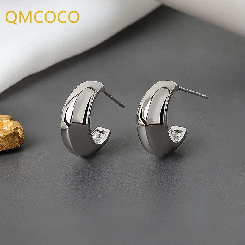 QMCOCO Silver Color Irregular Rond Shape Stud Earrings For Women Simple Korea Fashion Charms Jewelry Gifts