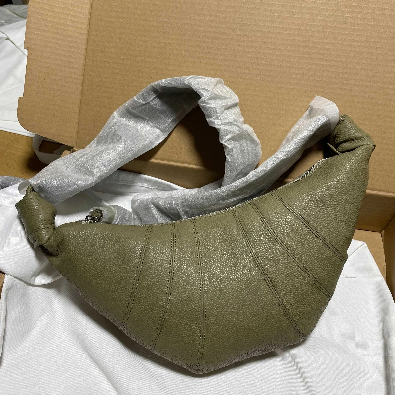 

LE New Grain Top Layer Cowhide Croissant Bag Women's Single Shoulder Retro Retro Solid Color Brand Luxury Niche Messenger Bag