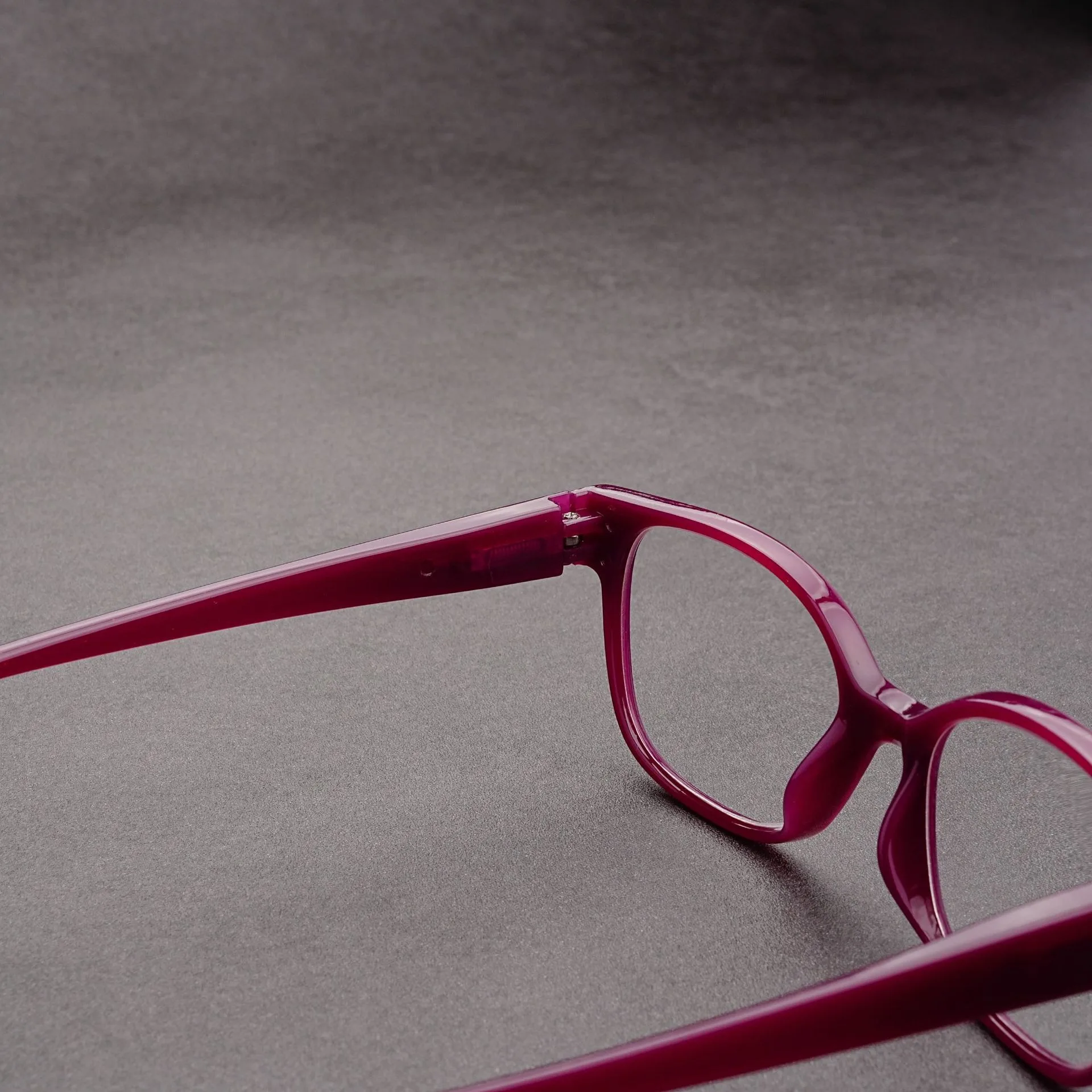 النساء الضوء الأزرق حجب النظارات الرجال نظارات للقراءة للنساء وصفة طبية العدسات البصرية مربع النظارات القديمة