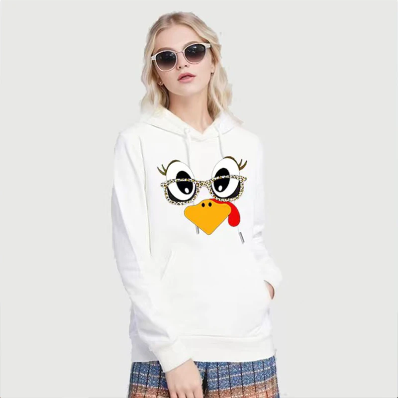 سويت شيرت نسائي بغطاء للرأس بنمط تركيا لعيد الشكر المضحك، مناسب للتجمعات العطلات غير الرسمية في الخريف والشتاء. #2