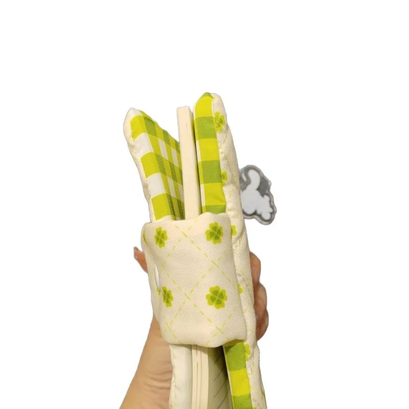 A6 Handmade Four Leaf Clover Book Jacket Original Book Cover Portable Ledger, Notepad, Diary Protective Case