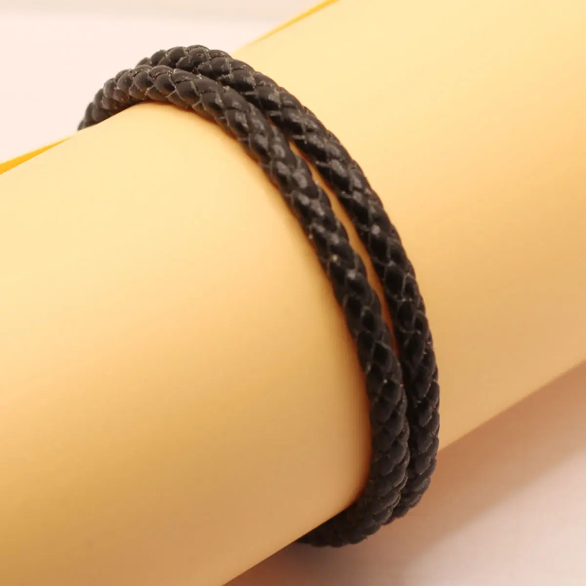 1 قطعة جديد جلد الرجال النساء المفاجئة سوار الإسورة 20 سنتيمتر صالح جولة المعادن المفاجئة الصحافة زر 12 مللي متر اليدوية مجوهرات اكسسوارات لوازم