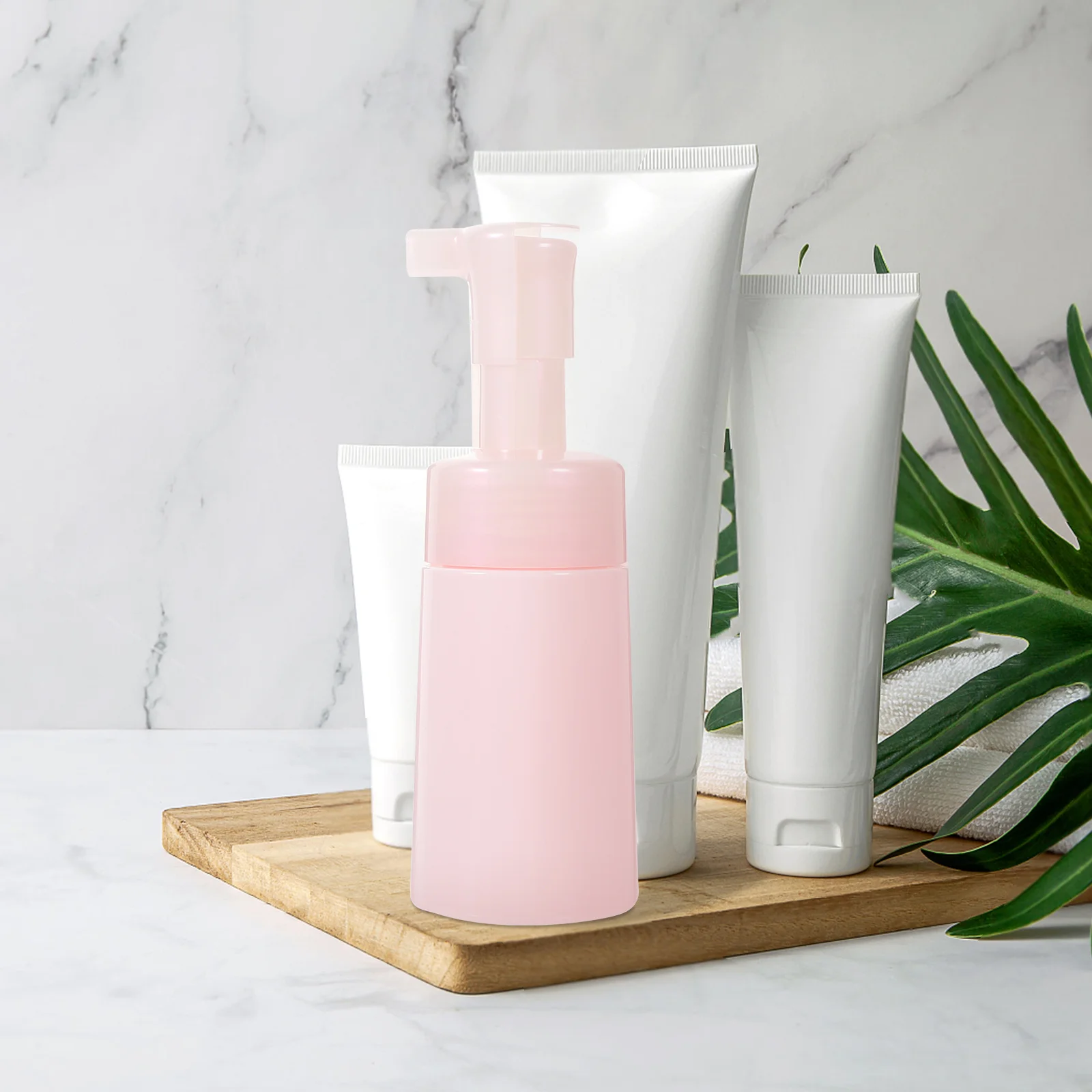 

2Pcs Travel Foam Pump Bottle Soap Dispenser Refillable Bathroom Foaming Soap Container Lightweight Compact for Lotions Toners