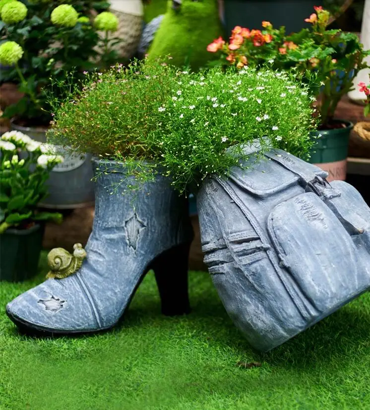 Pastoral Denim High Heel Backpack Flowerpot Cement Ornaments Outdoor Garden Figurines Crafts Courtyard Villa Decoration