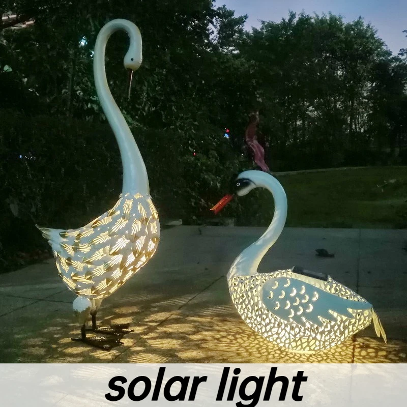Solar Luminous Figurines Garden Courtyard Miniatures Set Outdoor Lawn Creative Metal Sculptures Detachable Elegant Miniature