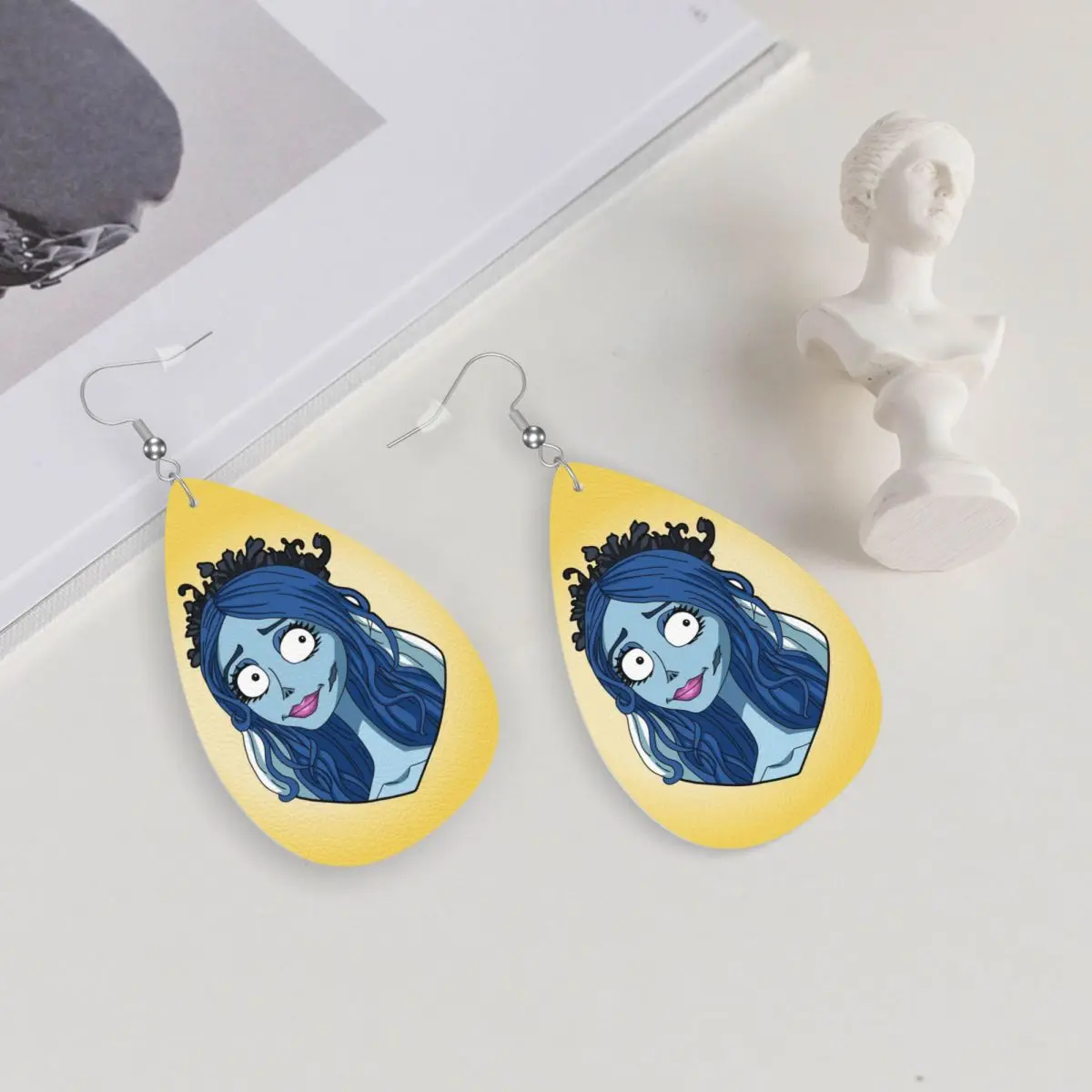 مخصص أنيمي فيلم C-Corpse العروس الجلود دمعة أقراط للنساء الحزن قصة حب مجوهرات اكسسوارات لعيد الحب