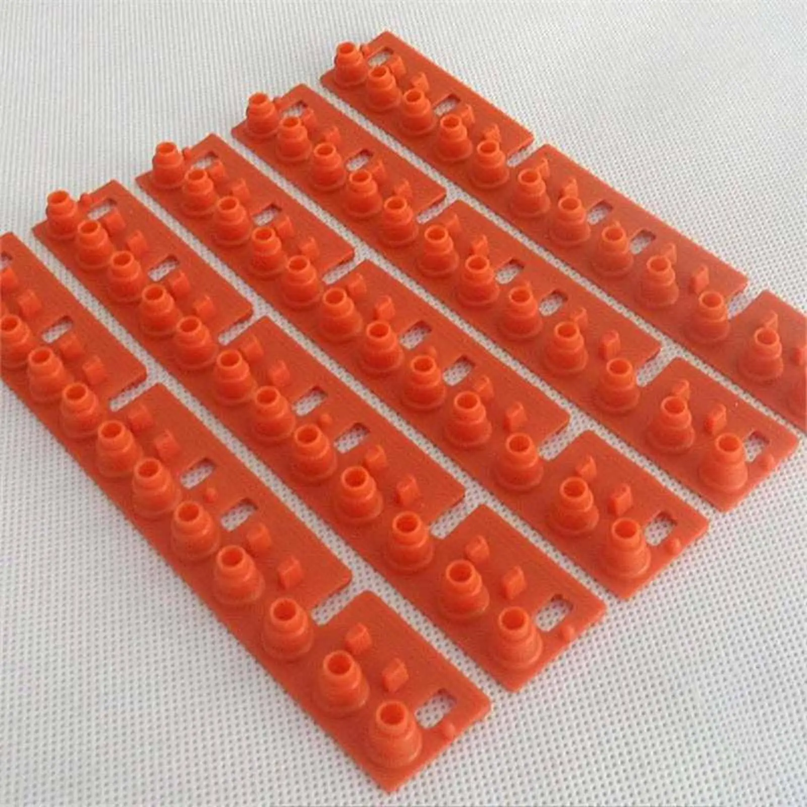 Conductive Silicone Key Contact Strip 12 Keys Rubber Pad for Electronic Keyboard Circuit Bridge and Sound Production