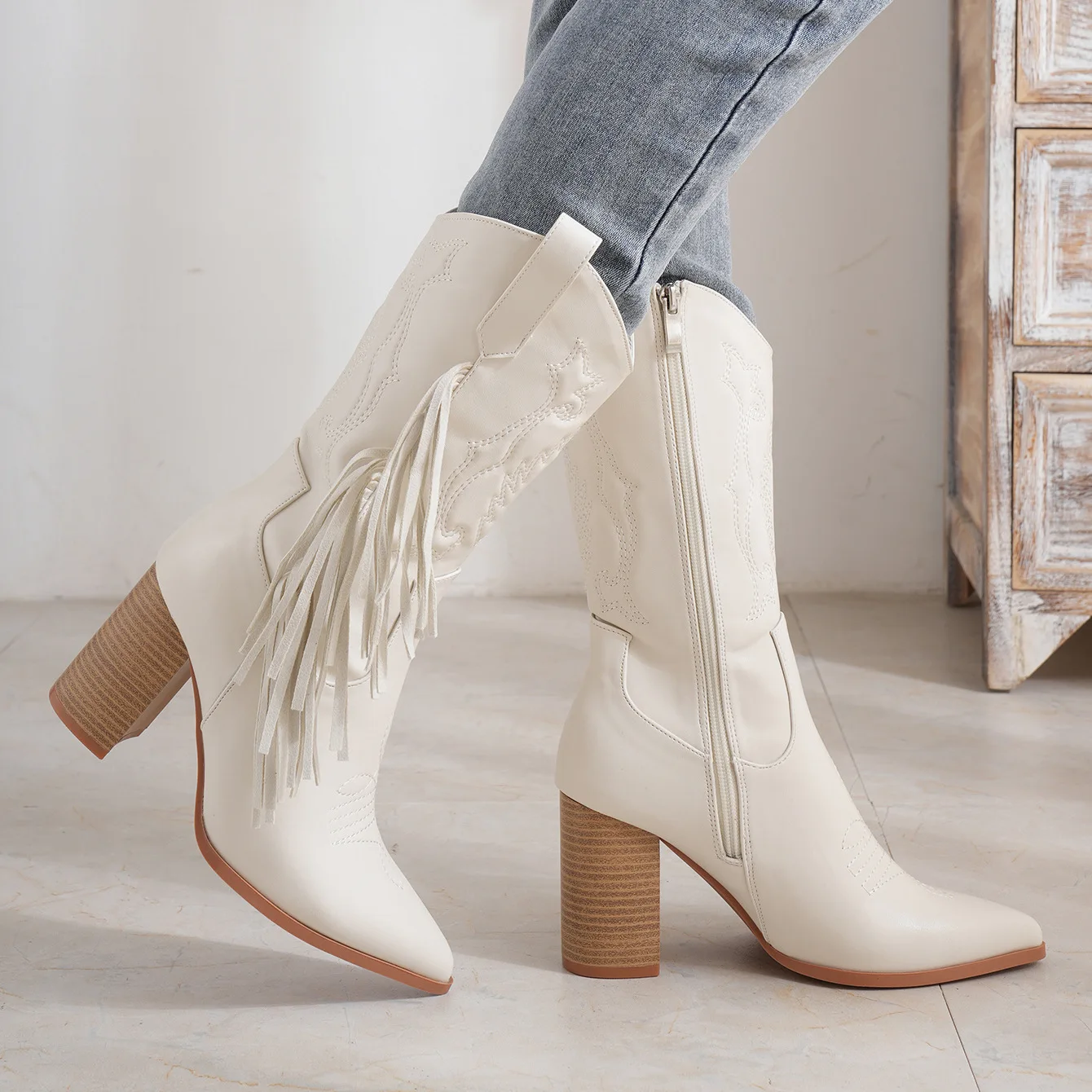 White Shoes Women\'s Cowboy Boots Winter Footwear Luxury Designer Zipper Denim 2023 High Heel Fashion Mid Calf Pointy Autumn