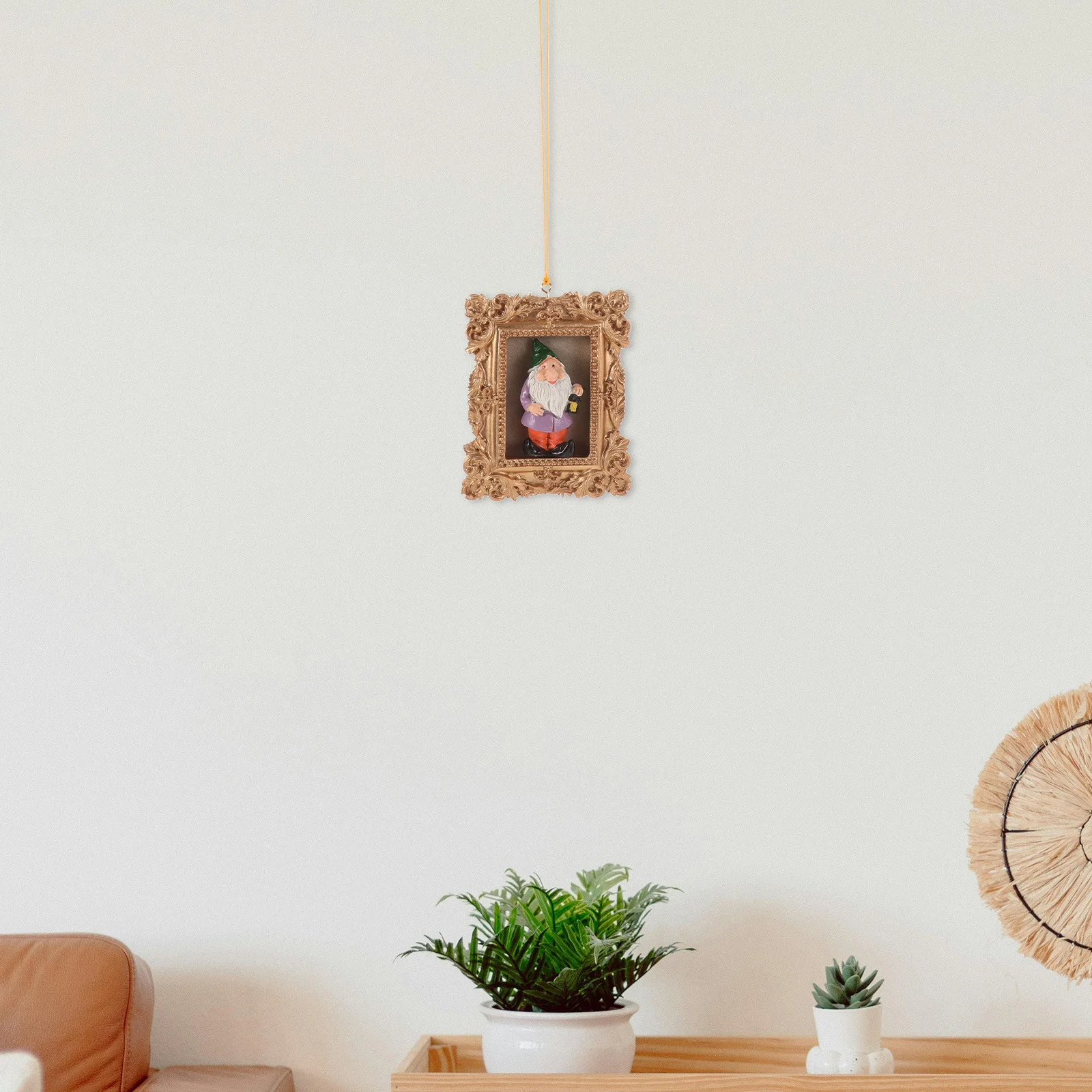 

3D Resin Christmas Tree Hanging Decoration American Style Dwarf Small Xmas Tree Wall Photo Frame Holiday Accent